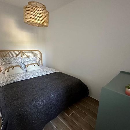 Very Cosy Apartment At 200 M From The Beaches La Londe-les-Maures Extérieur photo