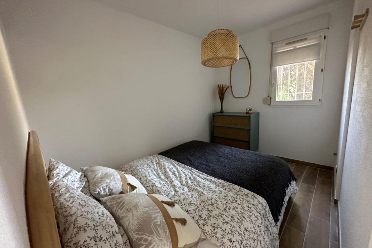 Very Cosy Apartment At 200 M From The Beaches La Londe-les-Maures Extérieur photo