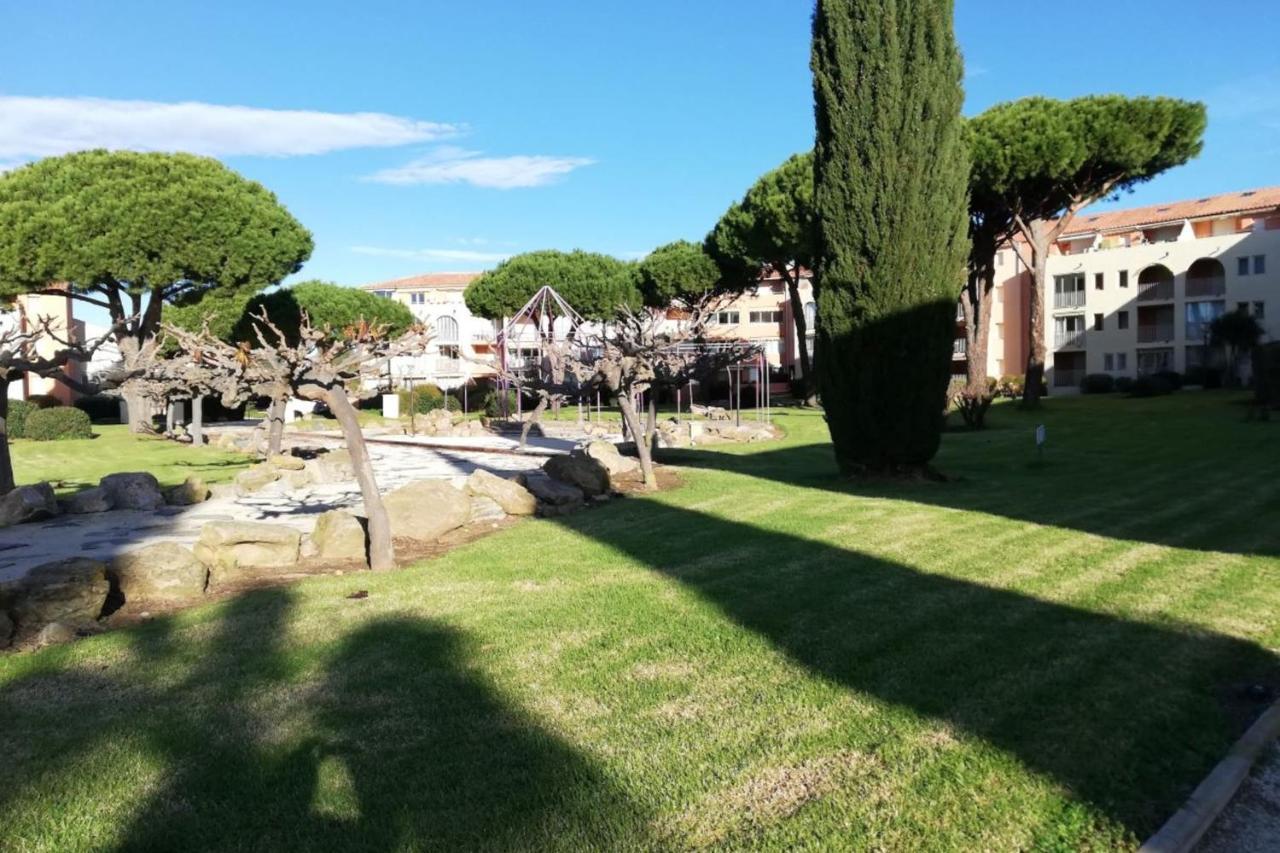 Very Cosy Apartment At 200 M From The Beaches La Londe-les-Maures Extérieur photo